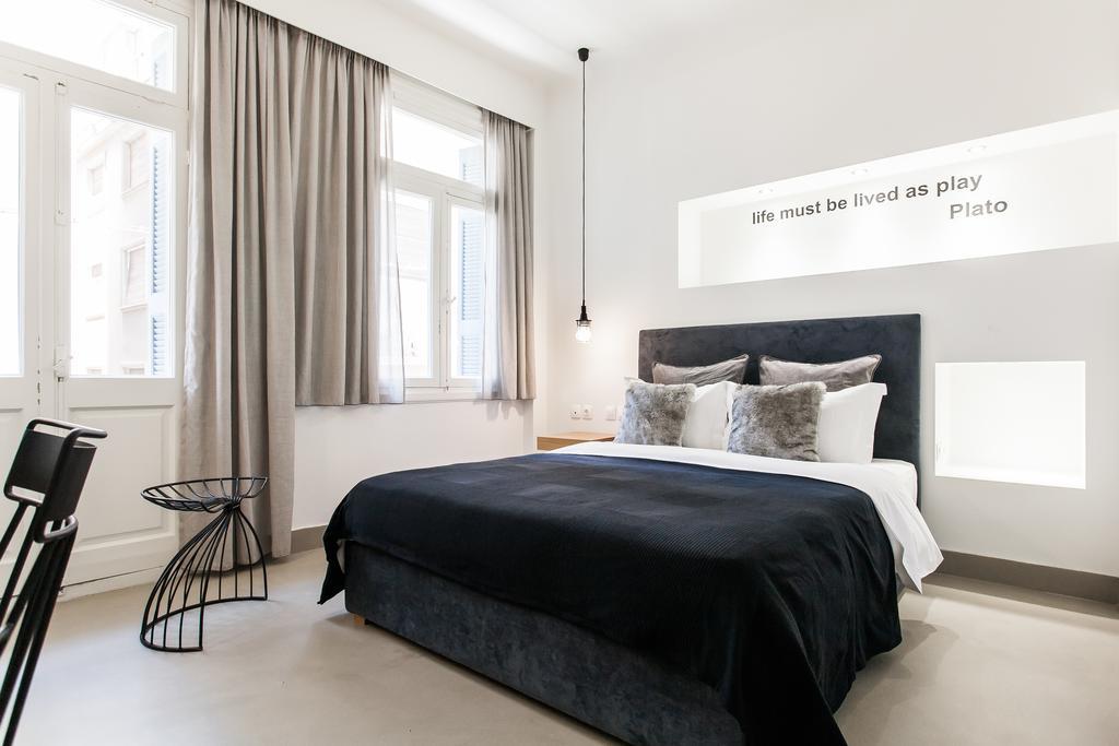 Monk Suites By Mlt At Ermou Atenas Quarto foto