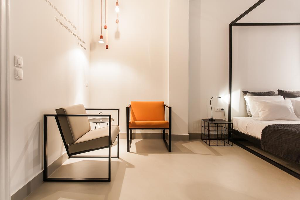 Monk Suites By Mlt At Ermou Atenas Exterior foto