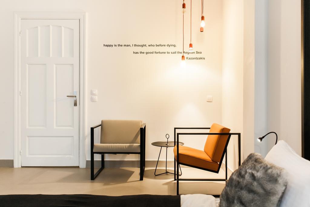 Monk Suites By Mlt At Ermou Atenas Exterior foto